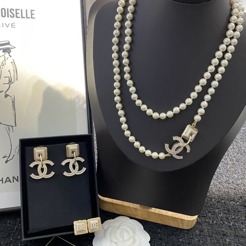 Chanel Necklaces